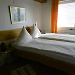 Zur Burgschaenke 3*
