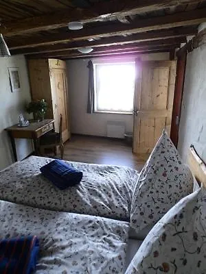 Restaurant Und Zur Burgschänke 3*