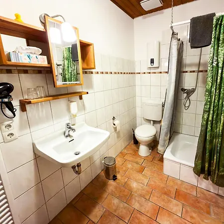 Hotel Restaurant Und Zur Burgschänke