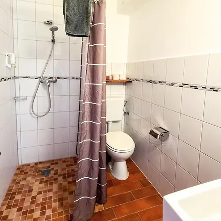 Restaurant Und Zur Burgschänke
