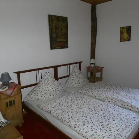 Restaurant Und Zur Burgschanke Penzion 3*
