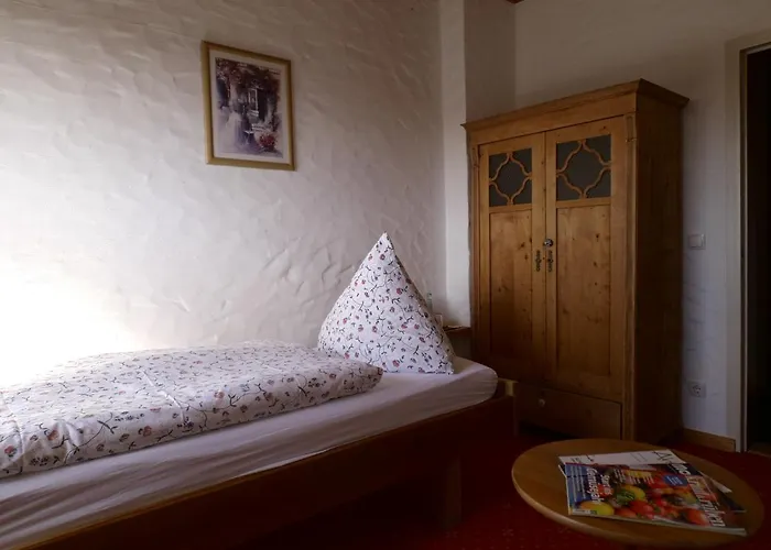 Gasthuis Zur Burgschaenke Aremberg