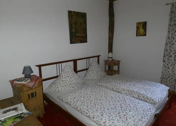 Zur Burgschaenke Gasthuis 3*